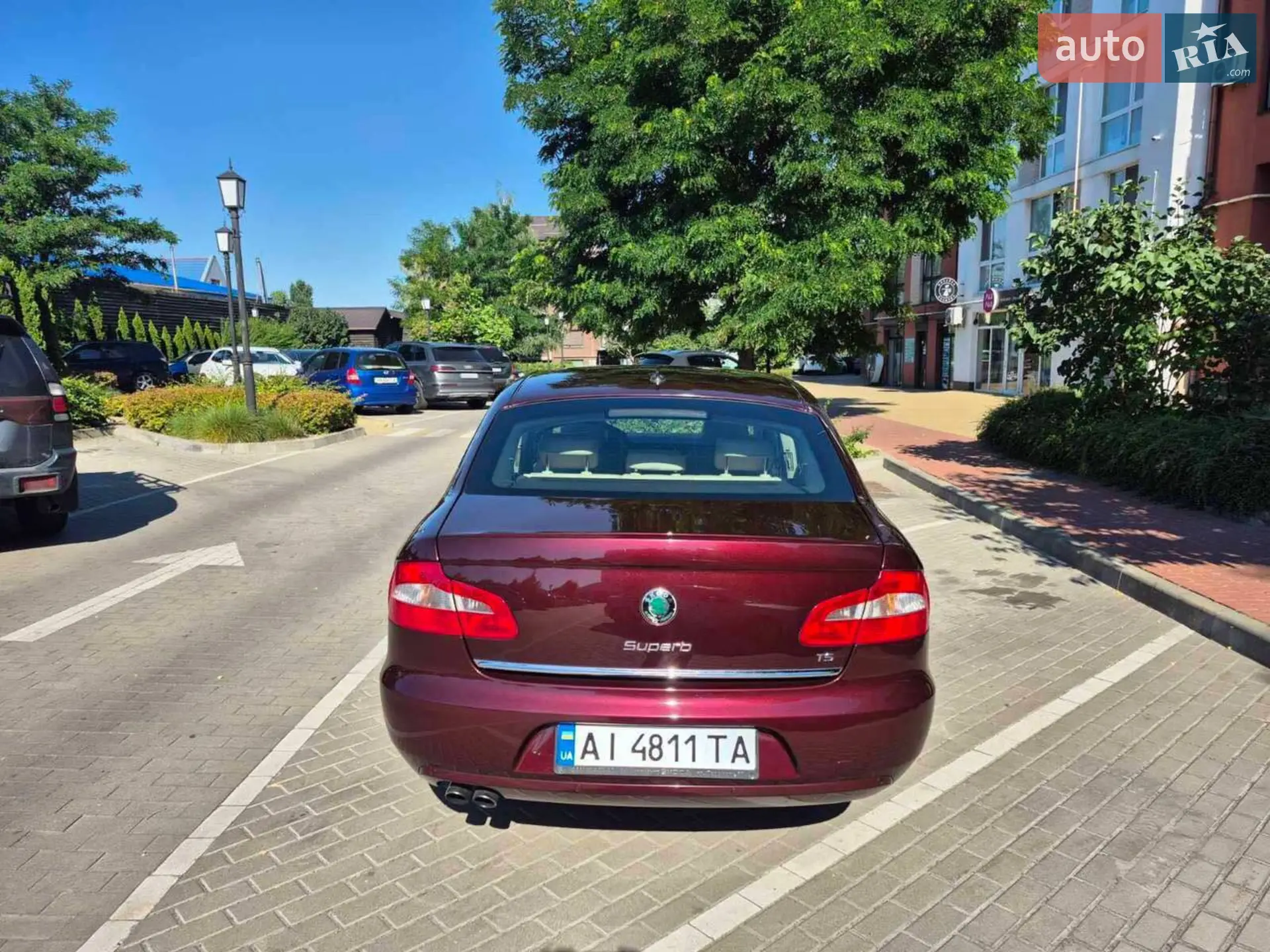2010 Skoda Superb - мініатюра 19