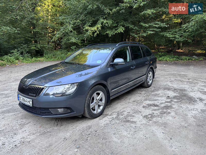 Универсал Skoda Superb 2013 в 