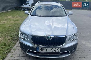 Универсал Skoda Superb 2013 в Радивилове