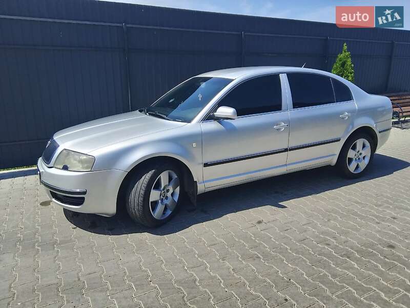 Skoda Superb 2006