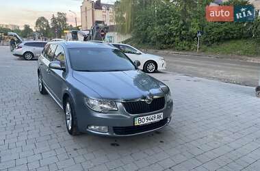 Универсал Skoda Superb 2010 в Тернополе