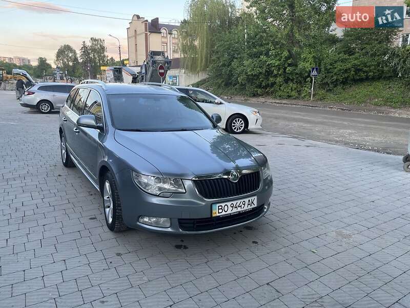 Универсал Skoda Superb 2010 в 