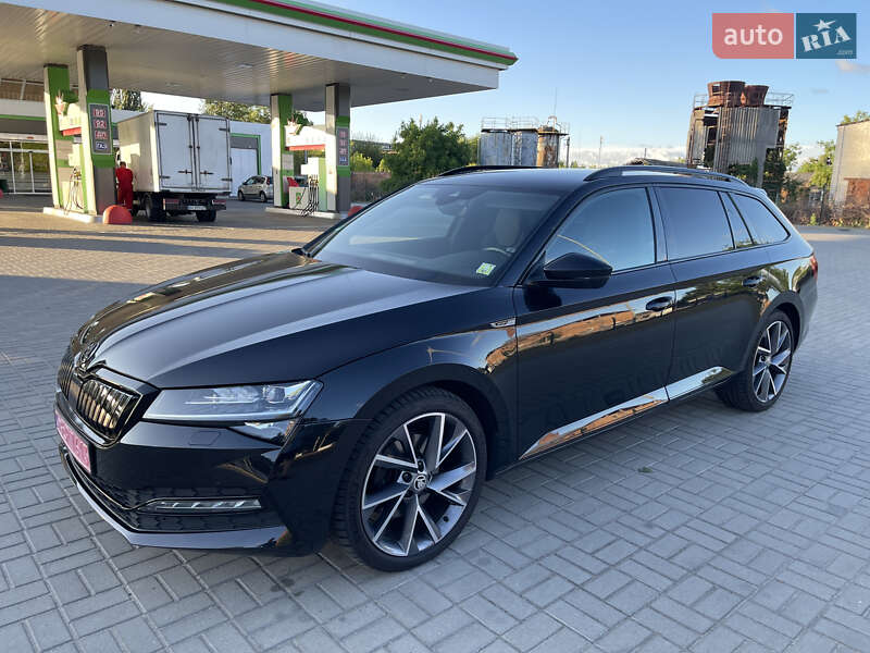 Універсал Skoda Superb 2021 в Житомирі
