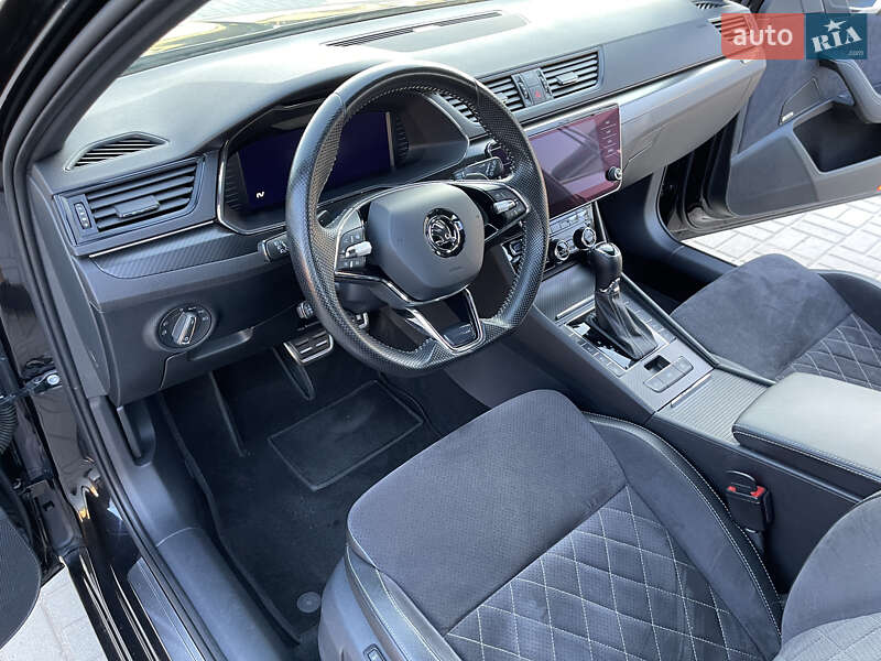 Універсал Skoda Superb 2021 в Житомирі