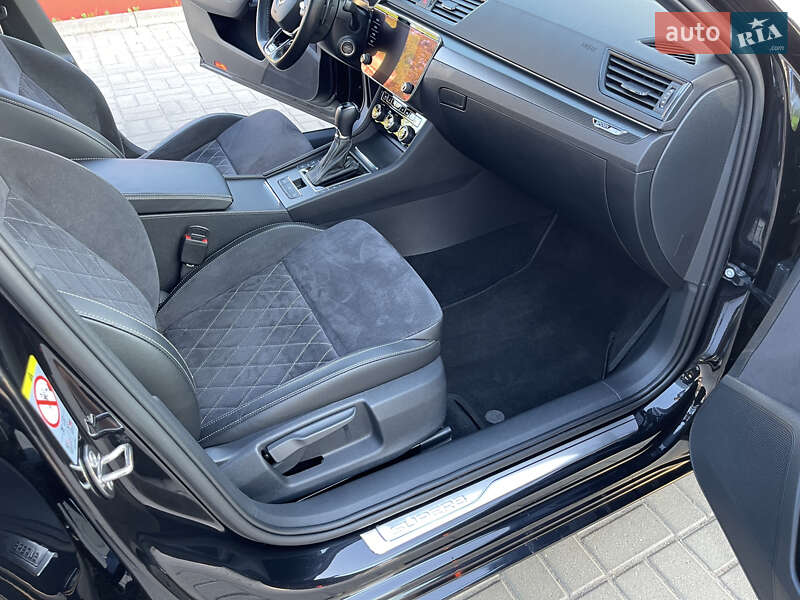 Універсал Skoda Superb 2021 в Житомирі