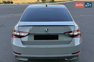 Лифтбек Skoda Superb 2018 в 