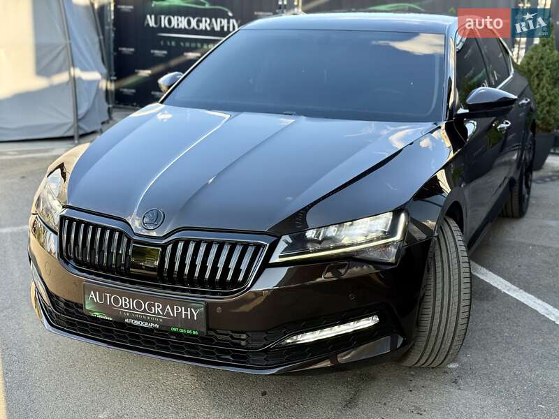 Лифтбек Skoda Superb 2019 в Киеве
