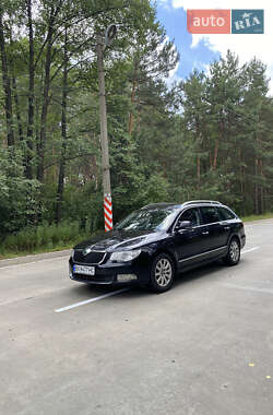 Універсал Skoda Superb 2010 в Славуті