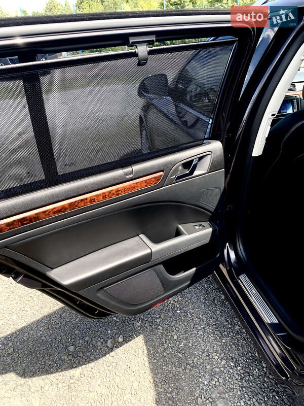 Універсал Skoda Superb 2011 в Рівному