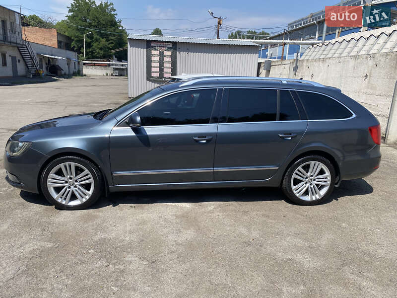Универсал Skoda Superb 2013 в Днепре
