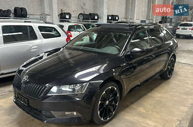 Универсал Skoda Superb 2018 в Киеве