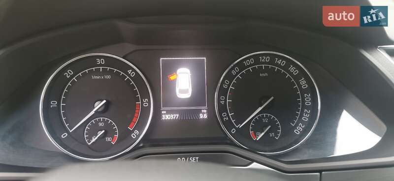 Универсал Skoda Superb 2016 в Львове