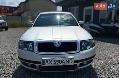 Лифтбек Skoda Superb 2006 в 