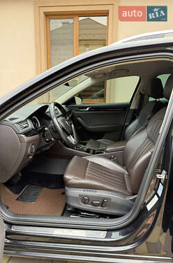 Универсал Skoda Superb 2016 в 