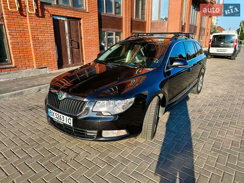 Универсал Skoda Superb 2011 в Хмельницком