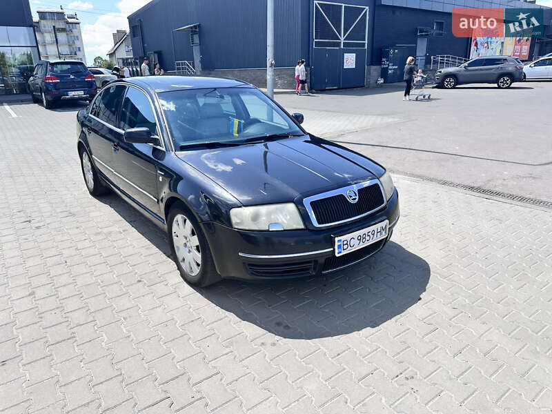 Лифтбек Skoda Superb 2005 в 