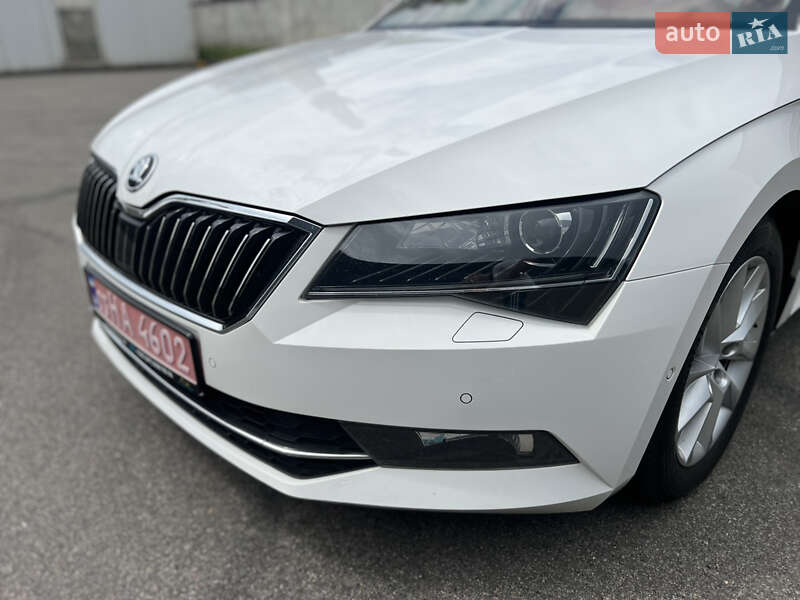 Універсал Skoda Superb 2018 в Києві