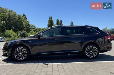 Универсал Skoda Superb 2021 в 