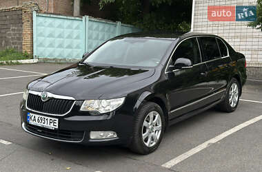 Лифтбек Skoda Superb 2011 в Василькове