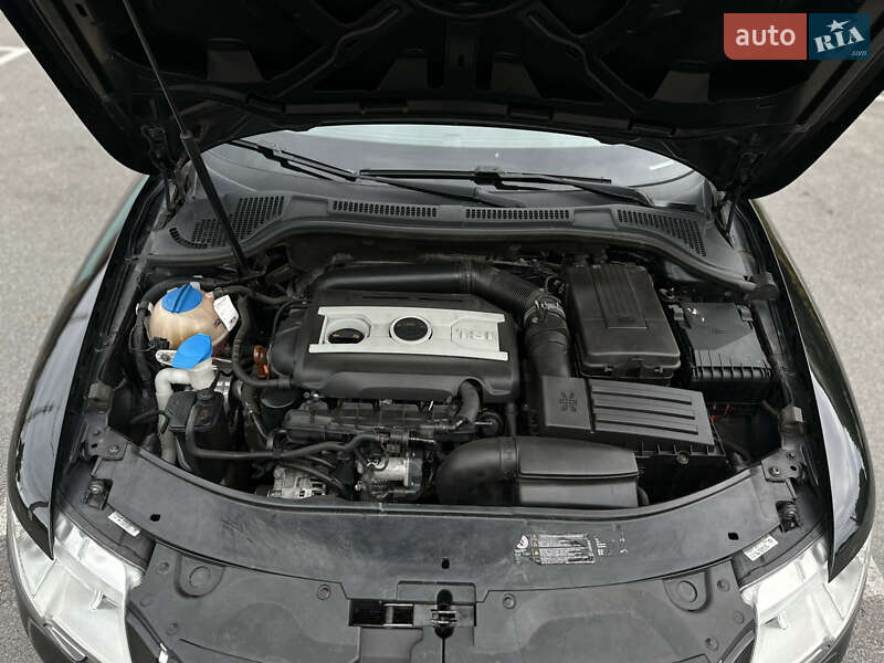 Лифтбек Skoda Superb 2011 в Василькове