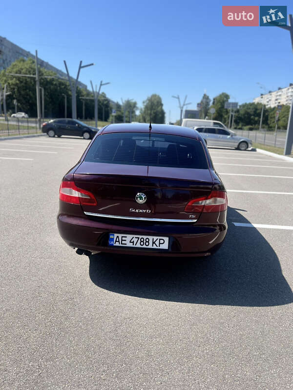 Лифтбек Skoda Superb 2008 в Харькове