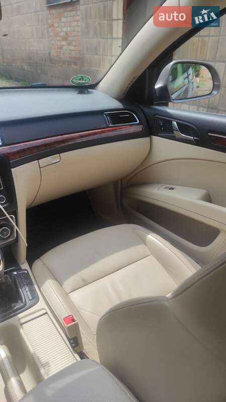 Лифтбек Skoda Superb 2011 в Нежине