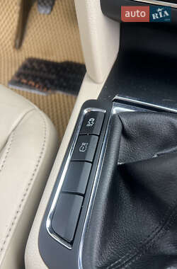Универсал Skoda Superb 2010 в 