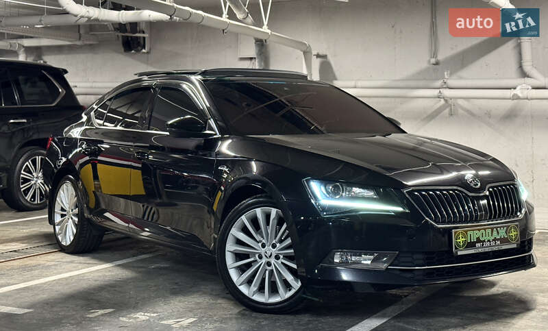 Лифтбек Skoda Superb 2017 в Днепре