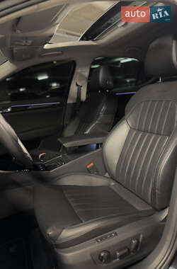 Лифтбек Skoda Superb 2017 в 