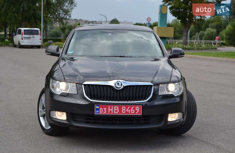 Лифтбек Skoda Superb 2009 в Днепре