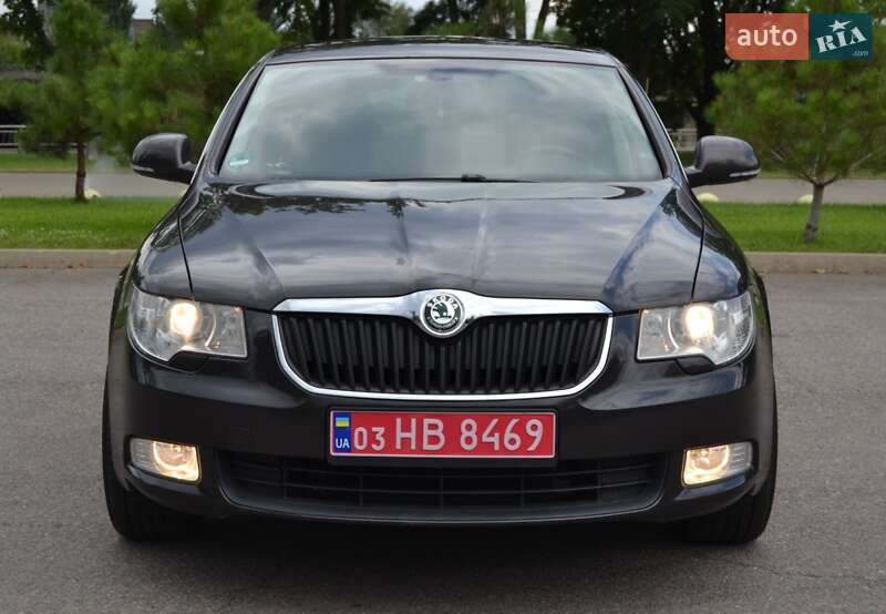 Лифтбек Skoda Superb 2009 в Днепре