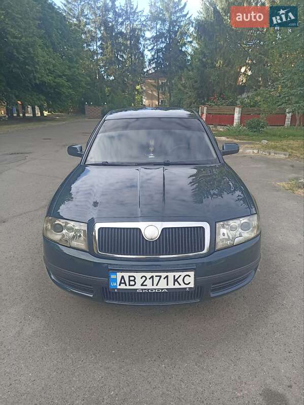 Skoda Superb 2004