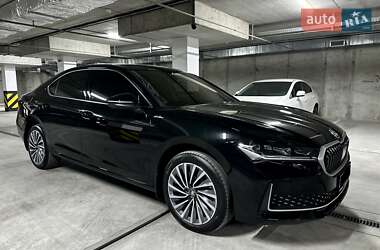 Лифтбек Skoda Superb 2025 в 
