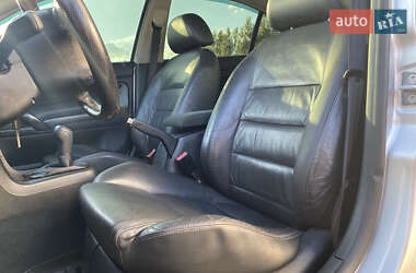 Лифтбек Skoda Superb 2004 в 