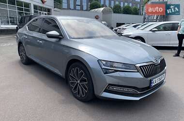 Лифтбек Skoda Superb 2020 в Киеве