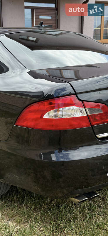Лифтбек Skoda Superb 2011 в Черкассах
