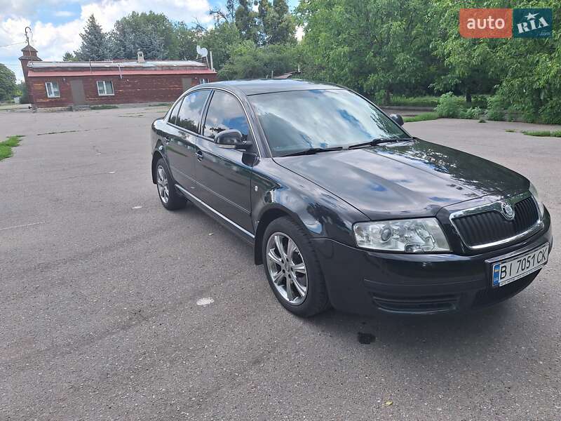 Лифтбек Skoda Superb 2008 в Полтаве