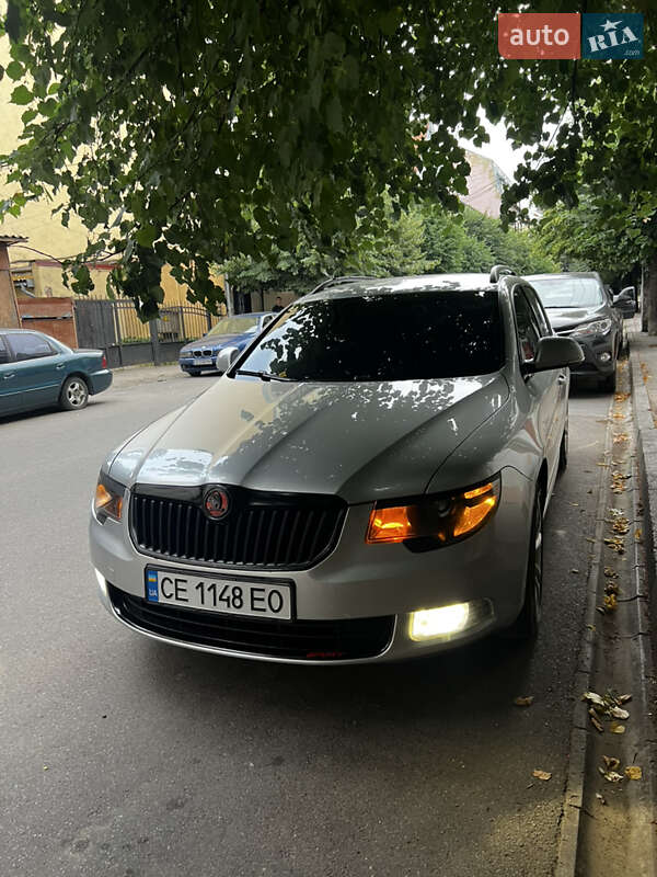 Универсал Skoda Superb 2012 в Черновцах
