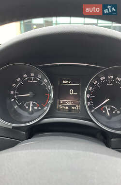 Лифтбек Skoda Superb 2012 в 