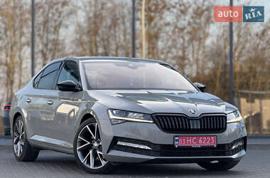 Лифтбек Skoda Superb 2020 в 