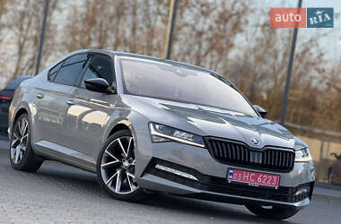 Лифтбек Skoda Superb 2020 в 