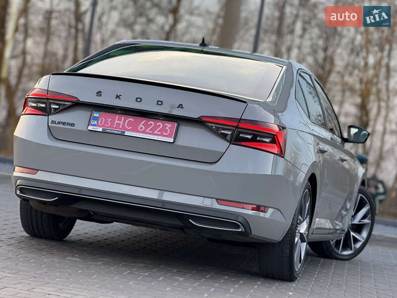 Лифтбек Skoda Superb 2020 в Луцке