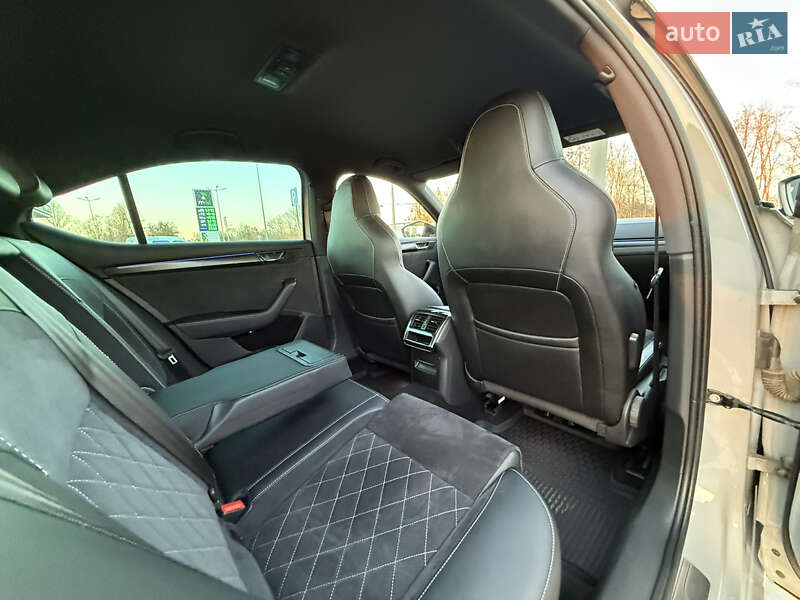 Лифтбек Skoda Superb 2020 в Луцке