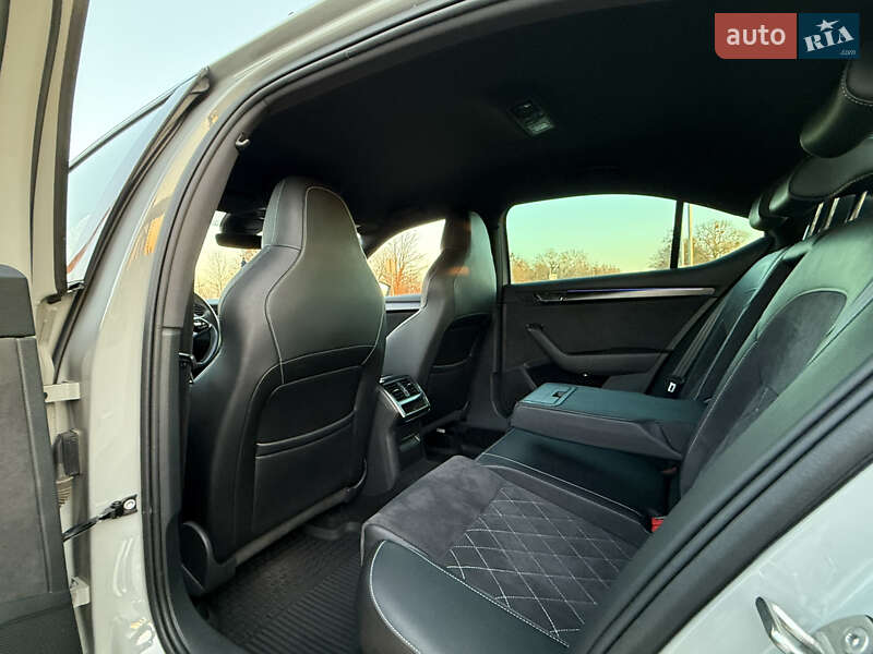 Лифтбек Skoda Superb 2020 в Луцке