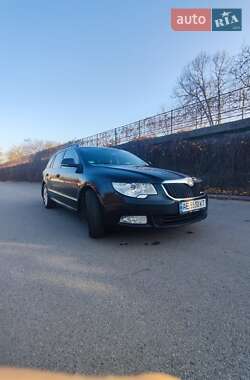 Универсал Skoda Superb 2012 в 