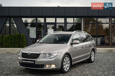 Универсал Skoda Superb 2010 в Черновцах