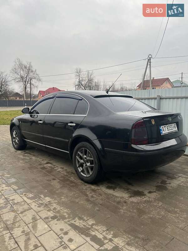 Лифтбек Skoda Superb 2007 в 