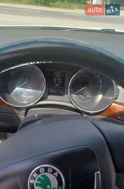 Лифтбек Skoda Superb 2010 в 