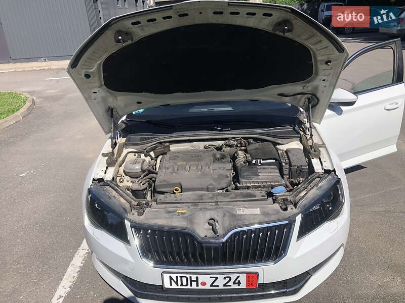 Универсал Skoda Superb 2016 в Каменец-Подольском