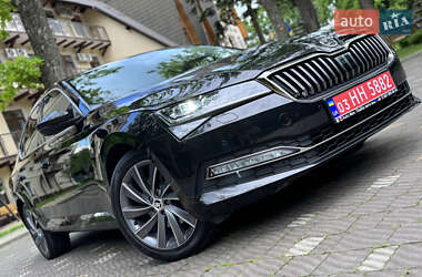 Лифтбек Skoda Superb 2021 в 